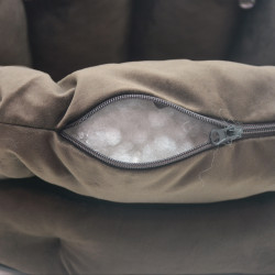 Лежак Zoo-hunt для собак і котів Фараон коричневий  №1 32х43х31 см