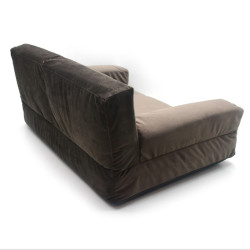 Диван для собак Zoo-hunt Флінт коричневий  №1 48х70х30 см