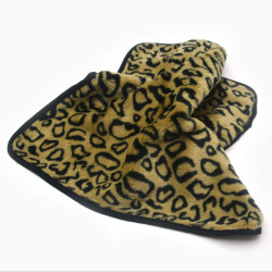 Плед покривало для собак та котів Zoo-hunt хутро  №1 50х60 см