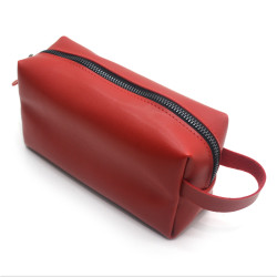 Косметичка Zoo-hunt з екошкіри Кеті 18х10х7 см червоний гладкий 1252