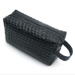 Косметичка Zoo-hunt з екошкіри Кеті 18х10х7 см чорний крокодил лак 1252