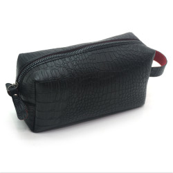 Косметичка Zoo-hunt з екошкіри Кеті 18х10х7 см чорний крокодил матовий 1252